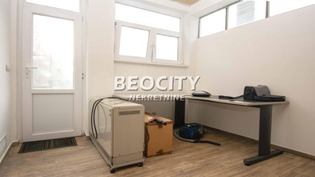 Poslovni prostor, Jednosoban, Izdavanje, 42m2, Učiteljsko naselje, Zvezdara, Učiteljska 