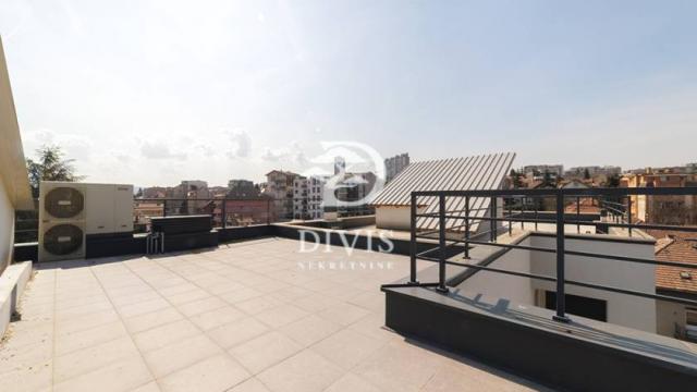 Stan, četvorosoban, Prodaja, 118m2, Kumodraška