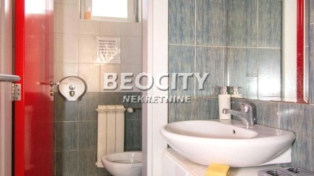 Poslovni prostor, Izdavanje, 500m2, Ugrinovačka, Zemun, Ugrinovačka 