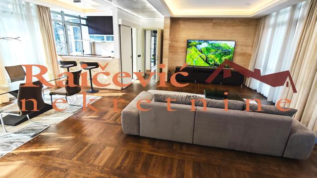 Stan, četvorosoban, Izdavanje, 148m2, Dedinje, Savski venac, Velisava Vulovica