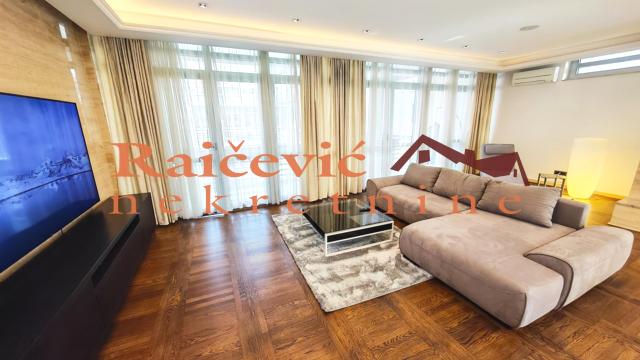 Stan, četvorosoban, Izdavanje, 148m2, Dedinje, Savski venac, Velisava Vulovica