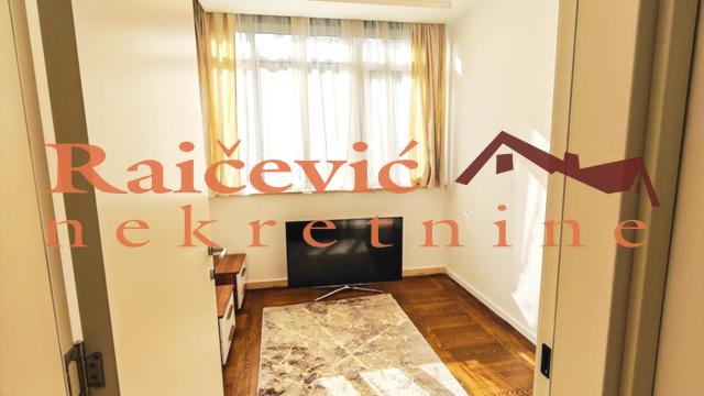 Stan, četvorosoban, Izdavanje, 148m2, Dedinje, Savski venac, Velisava Vulovica