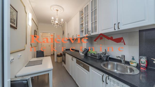 Stan, Dvosoban, Prodaja, 62m2, Centar, Stari grad, Skadarska