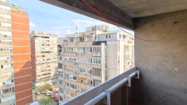 Stan, Dvosoban, Prodaja, 72m2, Blok 70 (kineski tržni centar), Novi Beograd, Jurija Gagarina