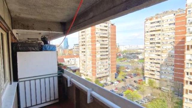 Stan, Dvosoban, Prodaja, 72m2, Blok 70 (kineski tržni centar), Novi Beograd, Jurija Gagarina