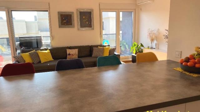 Stan, četvorosoban, Prodaja, 104m2, Vidikovac, Rakovica, Kneza Višeslava