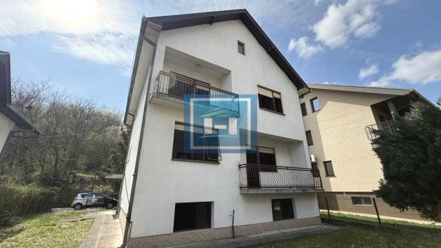 Kuća, Prodaja, 257m2, Strelište, Gradska lokacija, Jagodina