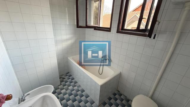 Kuća, Prodaja, 257m2, Strelište, Gradska lokacija, Jagodina