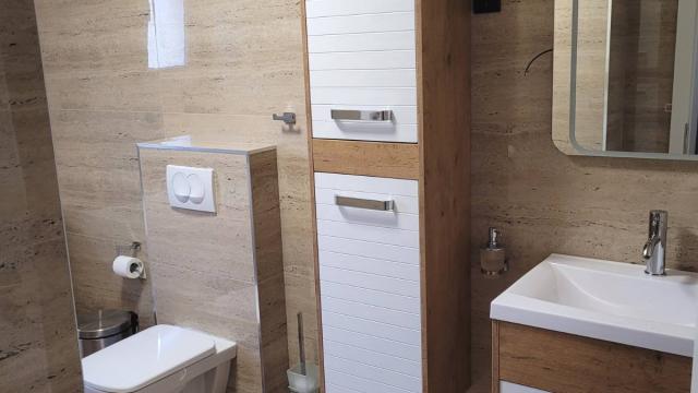 Kuća, Petosoban i veći, Prodaja, 150m2, Izletnicka