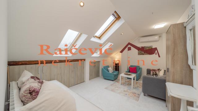 Stan, Jednoiposoban, Izdavanje, 35m2, Senjak, Savski venac, Colak Antina