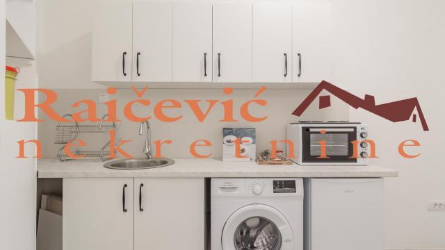 Stan, Jednosoban, Izdavanje, 30m2, Centar, Stari grad, Kapetan Misina