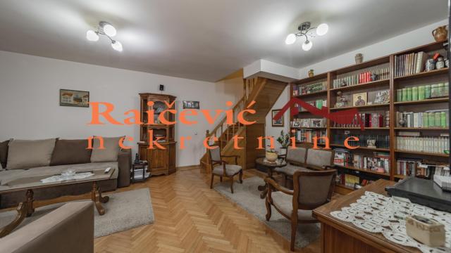 Kuća, četvorosoban, Prodaja, 85m2, Dorćol, Stari grad, Dobracina