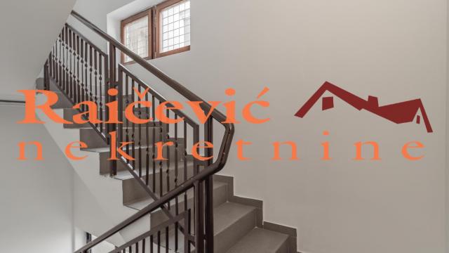 Poslovni prostor, Petosoban, Izdavanje, 200m2, Voždovac, Deli Radivoja