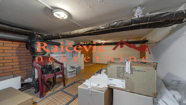 Poslovni prostor, Dvosoban, Prodaja, 39m2, Lion, Zvezdara, Bulevar kralja Aleksandra