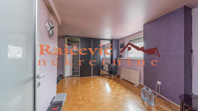 Stan, četvorosoban, Prodaja, 160m2, Profesorska kolonija, Palilula, Osmana Djikica