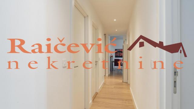 Stan, četvorosoban, Prodaja, 110m2, Beograd na vodi, Savski venac, Luke Celovica Trebinjca