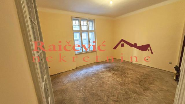 Stan, četvorosoban, Prodaja, 91m2, Dorćol, Stari grad, Santiceva