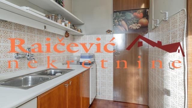 Stan, Trosoban, Prodaja, 72m2, Zeleni venac, Stari grad, Jug Bogdanova