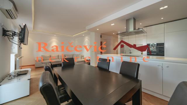 Stan, Trosoban, Izdavanje, 102m2, Košutnjak, Gradska lokacija, Blagoja Parovica