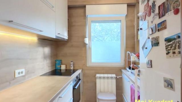 Stan, Trosoban, Prodaja, 85m2, Banovo brdo, Čukarica, Brdovita