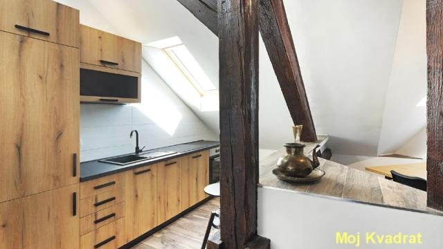 Stan, četvorosoban, Izdavanje, 105m2, Savski trg - Pristanište, Savski venac, Savska