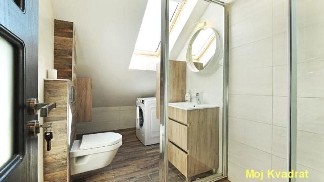 Stan, četvorosoban, Izdavanje, 105m2, Savski trg - Pristanište, Savski venac, Savska