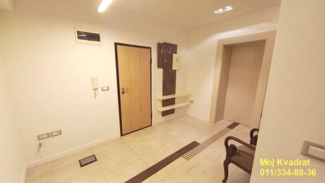 Poslovni prostor, Prodaja, 41m2, Hram svetog Save, Vračar, Hadži Melentijeva