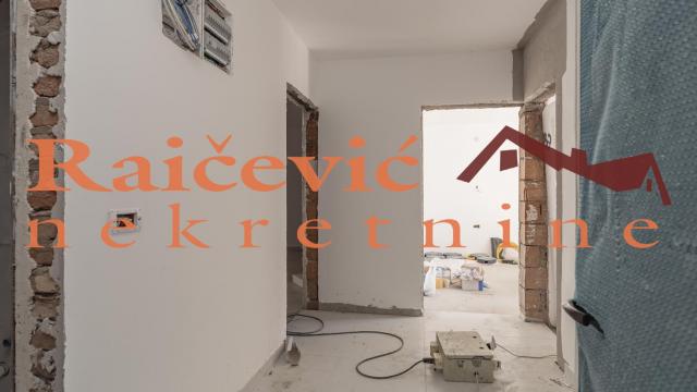 Stan, Trosoban, Prodaja, 82m2, Kaludjerica, Grocka, Kaludjerica