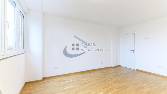 Stan, Trosoban, Prodaja, 61m2, Stari Merkator, Novi Beograd, Otona Župančića