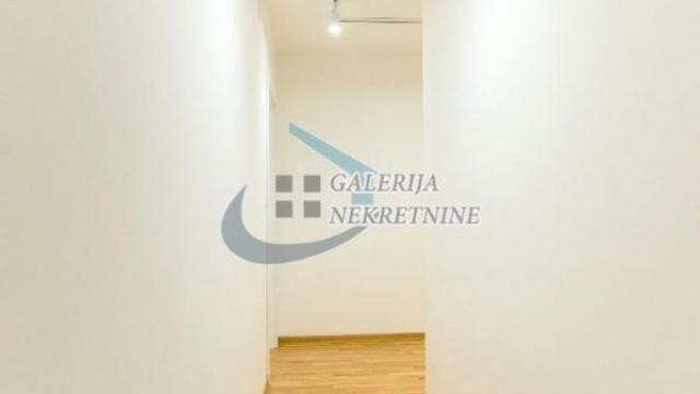 Stan, Trosoban, Prodaja, 61m2, Stari Merkator, Novi Beograd, Otona Župančića