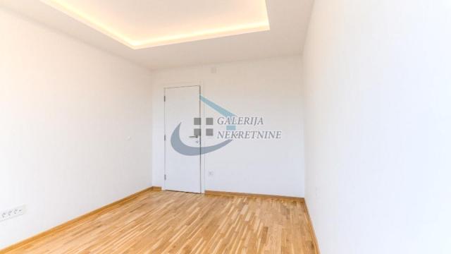 Stan, Trosoban, Prodaja, 61m2, Stari Merkator, Novi Beograd, Otona Župančića