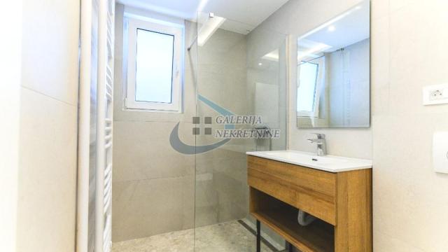 Stan, Trosoban, Prodaja, 61m2, Stari Merkator, Novi Beograd, Otona Župančića