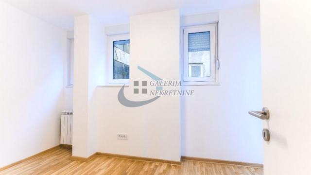 Stan, Trosoban, Prodaja, 61m2, Stari Merkator, Novi Beograd, Otona Župančića