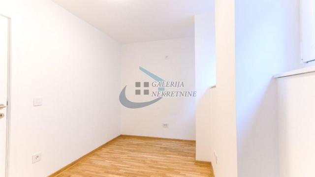 Stan, Trosoban, Prodaja, 61m2, Stari Merkator, Novi Beograd, Otona Župančića