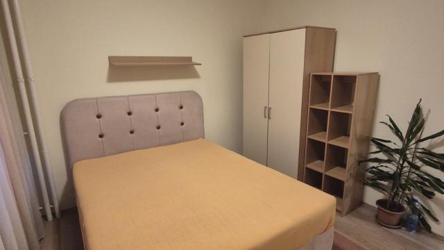 Stan, Dvosoban, Izdavanje, 61m2, Blok 70 (kineski tržni centar), Novi Beograd, Jurija Gagarina 37