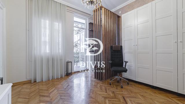 Stan, Trosoban, Prodaja, 100m2, Krunska