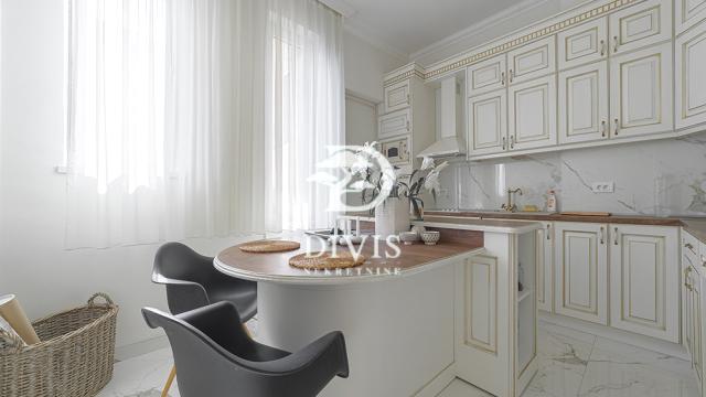 Stan, Trosoban, Prodaja, 100m2, Krunska