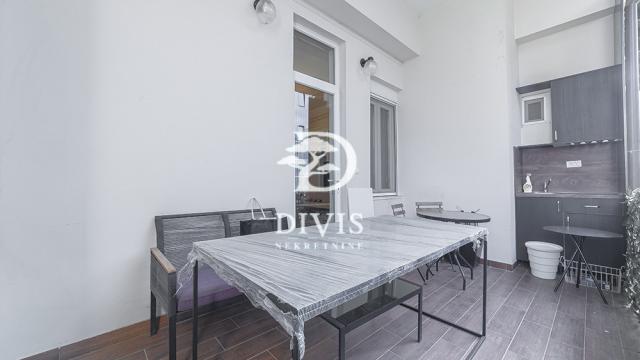 Stan, Trosoban, Prodaja, 100m2, Krunska