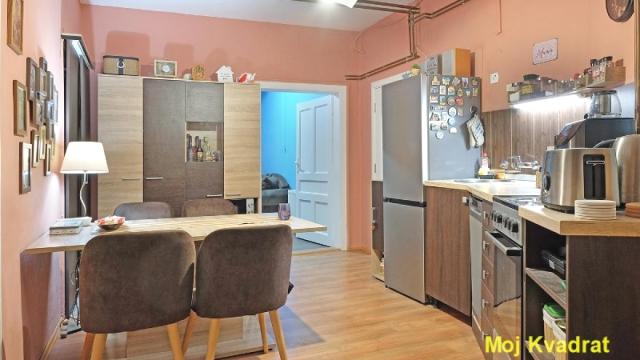 Stan, četvorosoban, Prodaja, 77m2, Skadarlija, Stari grad, Bulevar despota Stefana