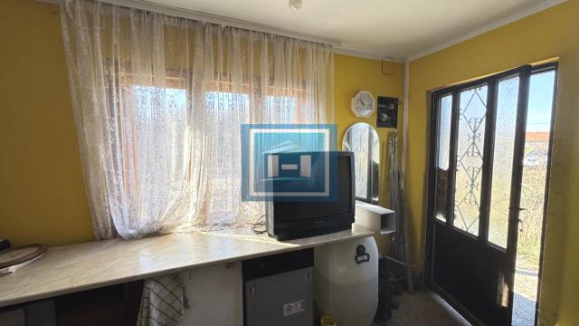 Kuća, Trosoban, Prodaja, 74m2, Rasputnica, Okolno mesto, Ćuprija