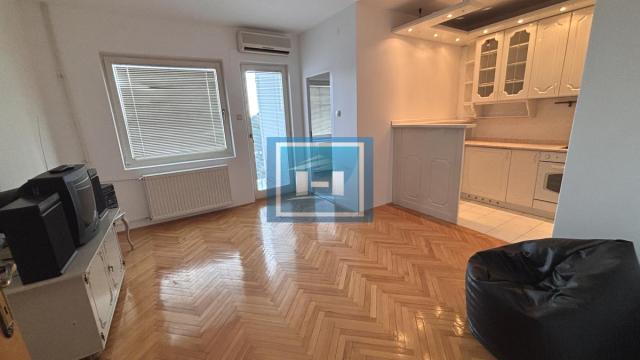 Stan, Jednosoban, Izdavanje, 35m2, Sarina Medja, Gradska lokacija, Jagodina