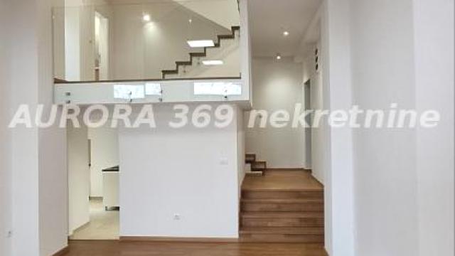 Kuća, Petosoban, Izdavanje, 247m2, Sremska Kamenica, Petrovaradin, Novi Sad