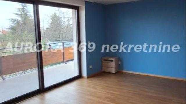 Kuća, Petosoban, Izdavanje, 247m2, Sremska Kamenica, Petrovaradin, Novi Sad