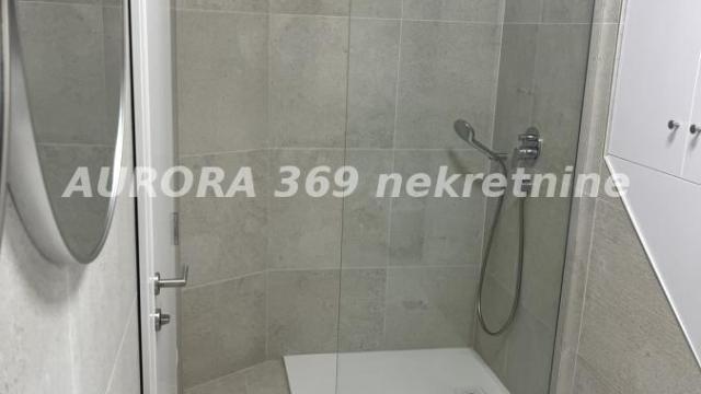 Kuća, Petosoban, Izdavanje, 247m2, Sremska Kamenica, Petrovaradin, Novi Sad