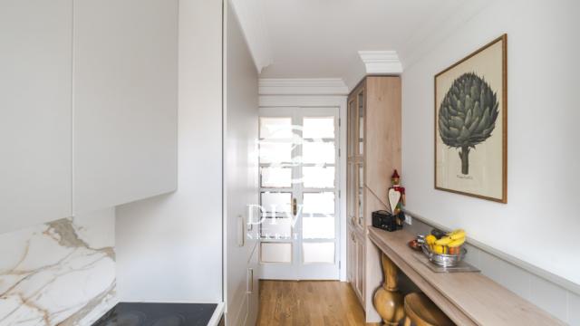 Stan, četvorosoban, Prodaja, 100m2, Petrovaradinska