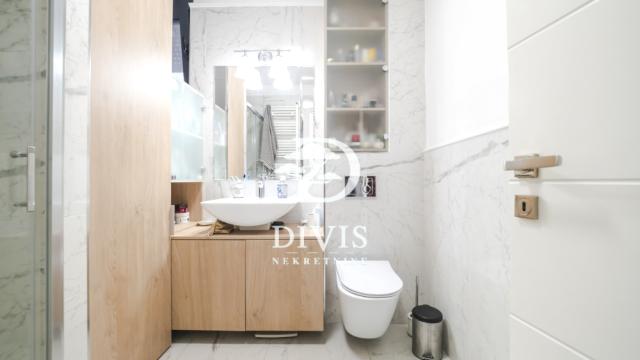 Stan, četvorosoban, Prodaja, 100m2, Petrovaradinska