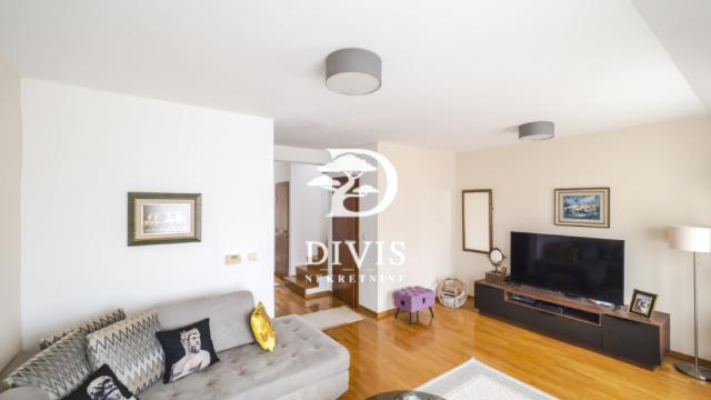 Stan, Trosoban, Prodaja, 94m2, Prespanska