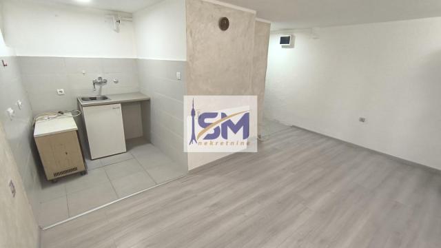 Stan, Jednoiposoban, Prodaja, 30m2, Centar, Rakovica, Viševačka