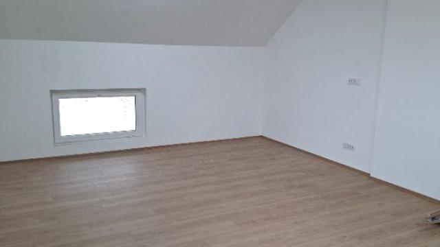 Stan, Trosoban, Prodaja, 66m2, Dobanovci, Surčin, Ugrinovačka