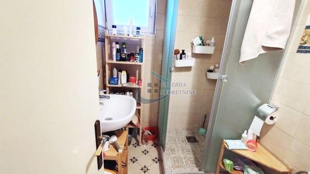 Stan, Dvoiposoban, Prodaja, 75m2, Banjica, Voždovac, Crnotravska